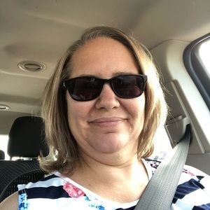 Meet your Posher, Wendi